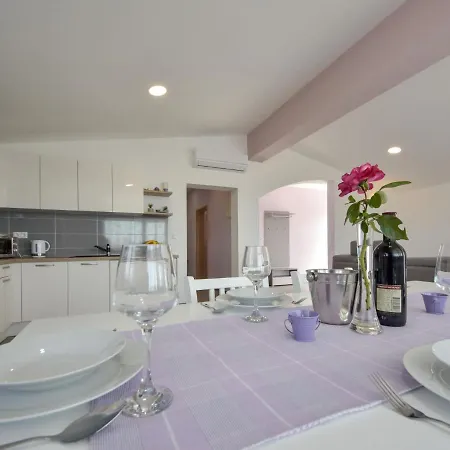 Nina By Interhome Anić