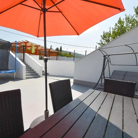 Nina By Interhome アパート *